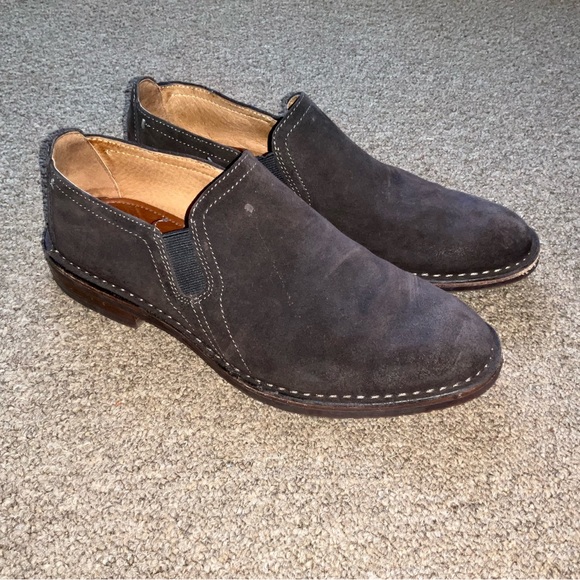 Trask mens Size 8 Brown Suede Slip On Vibram Sole Low Boot - Picture 2 of 7